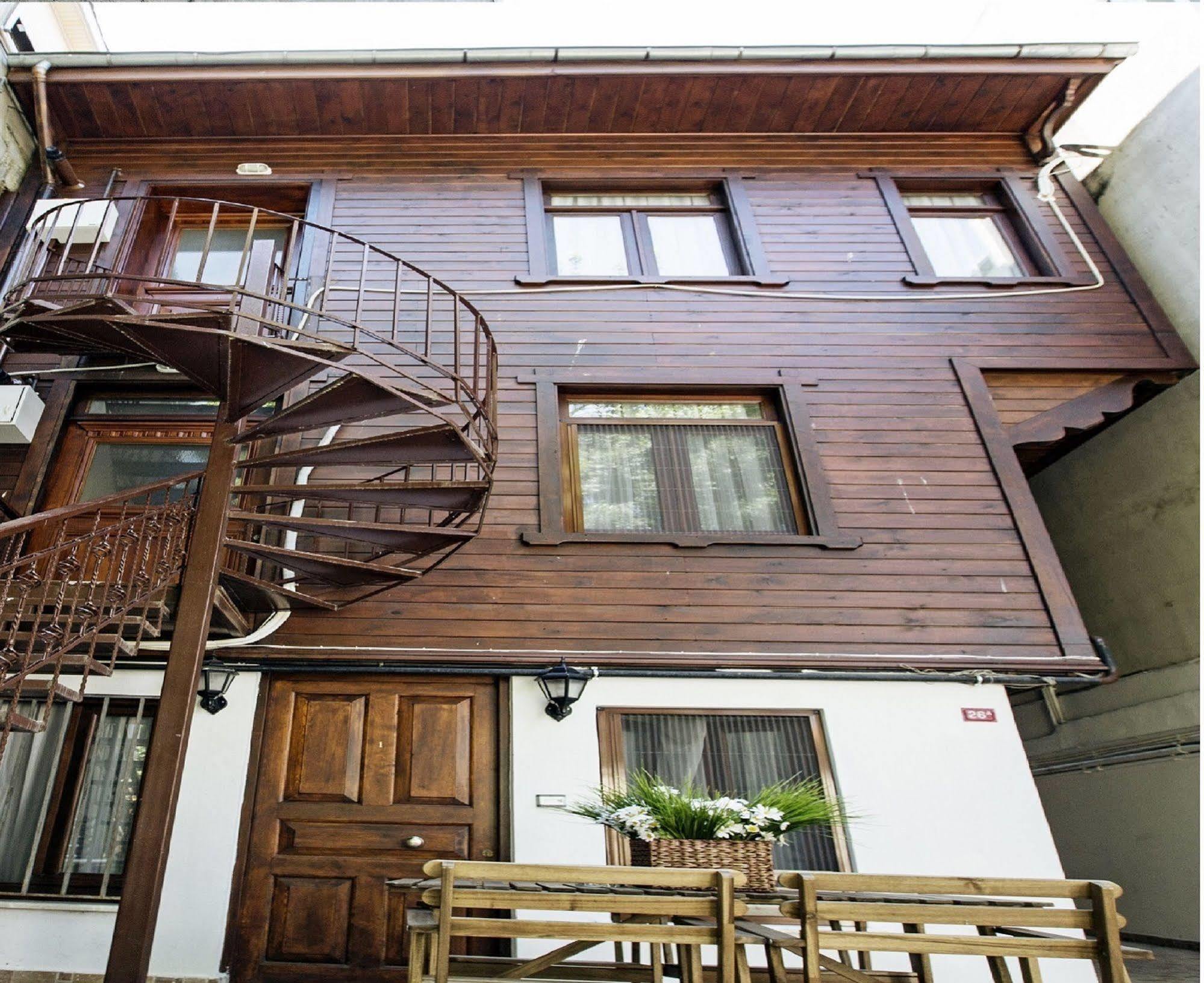 Buyukada Apart Hotel - Sehbal Adalar Kültér fotó