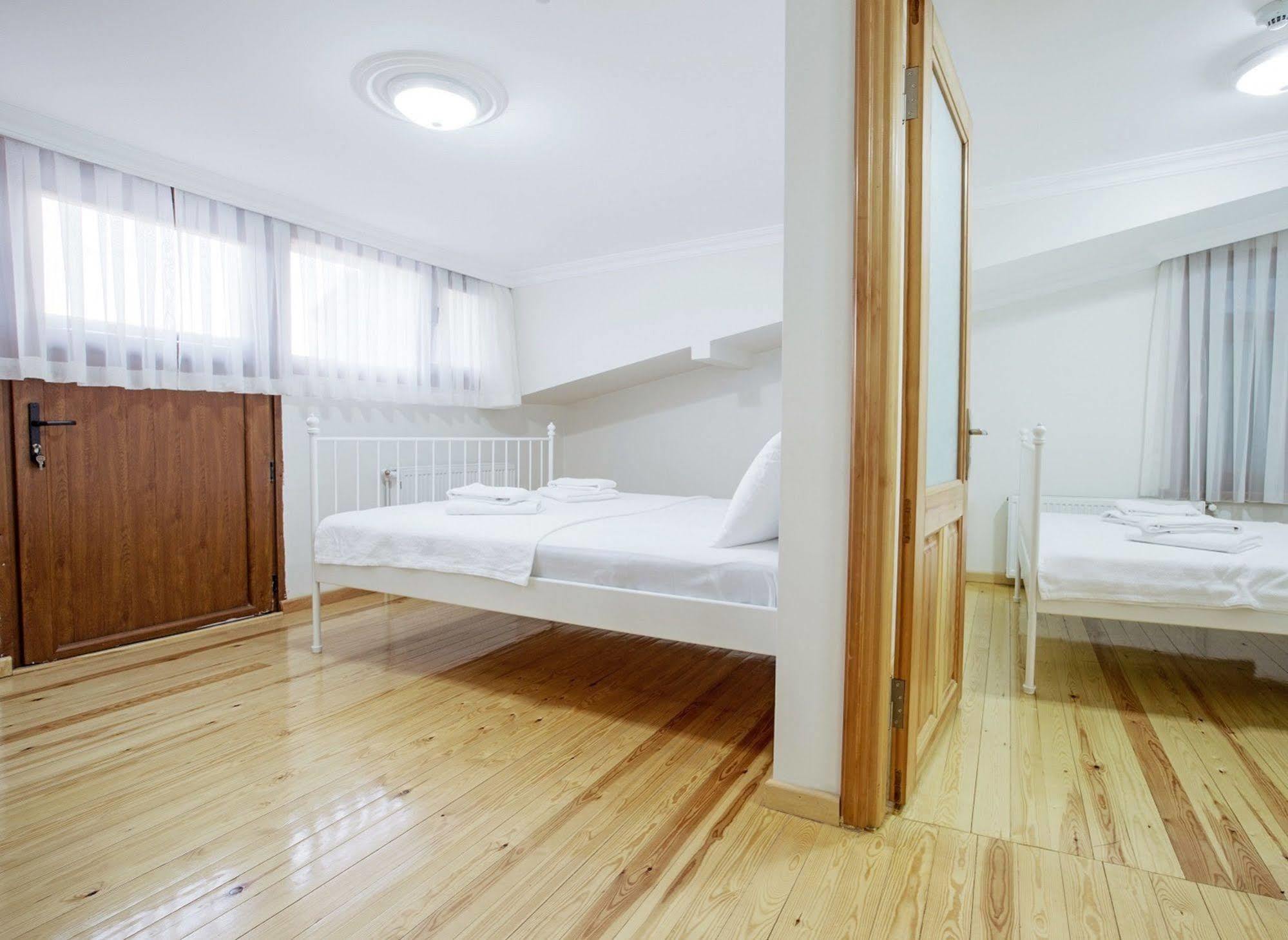 Buyukada Apart Hotel - Sehbal Adalar Kültér fotó