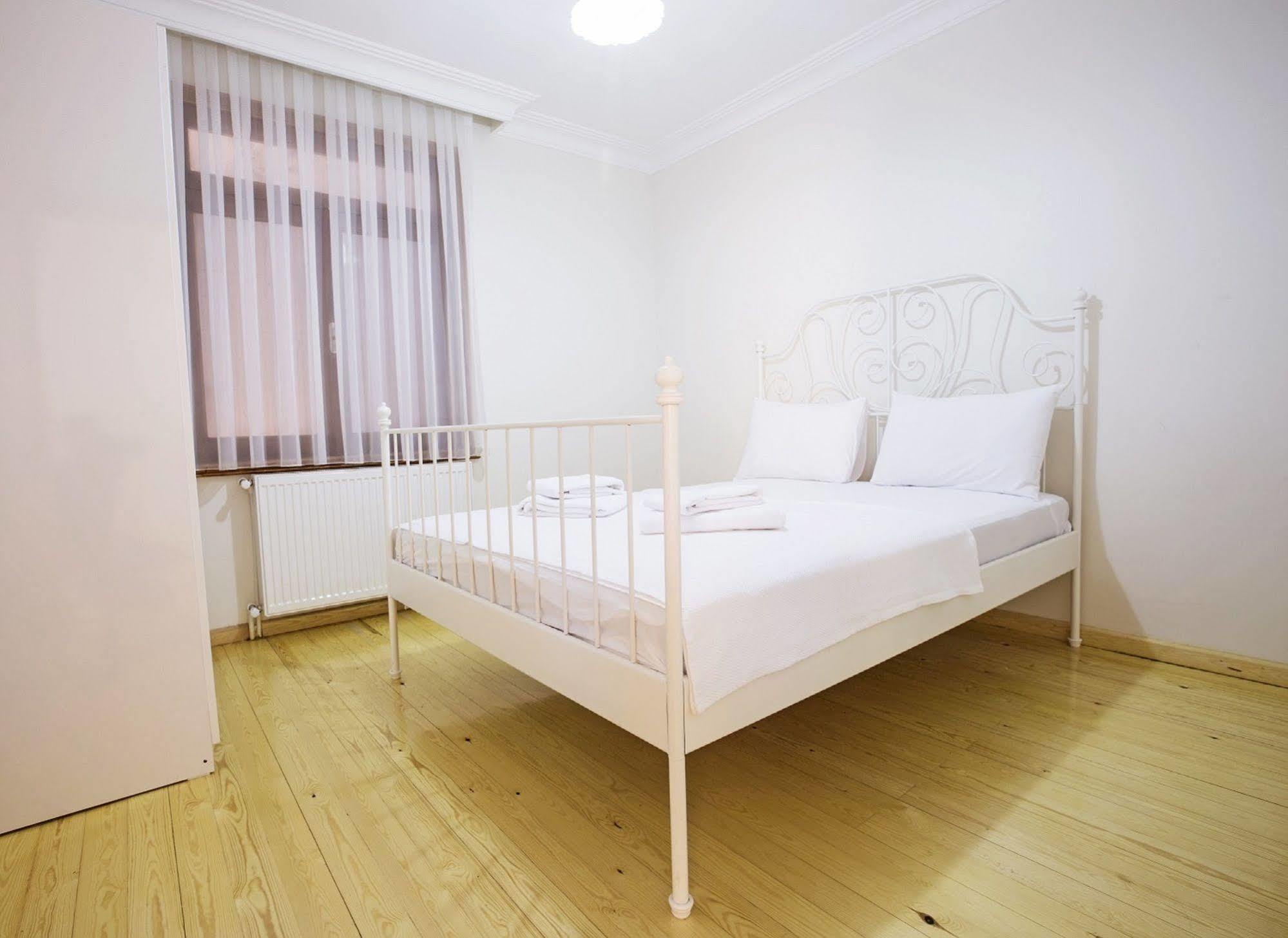 Buyukada Apart Hotel - Sehbal Adalar Kültér fotó