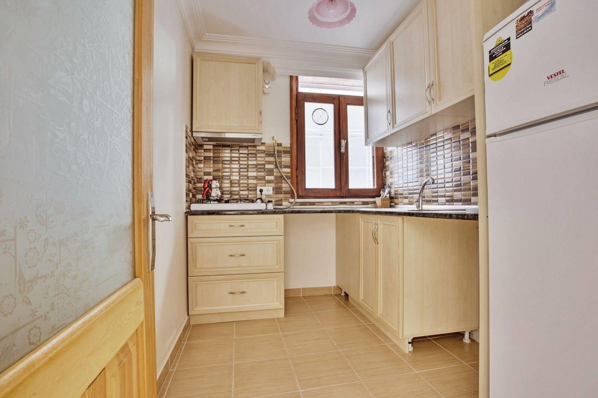 Buyukada Apart Hotel - Sehbal Adalar Kültér fotó