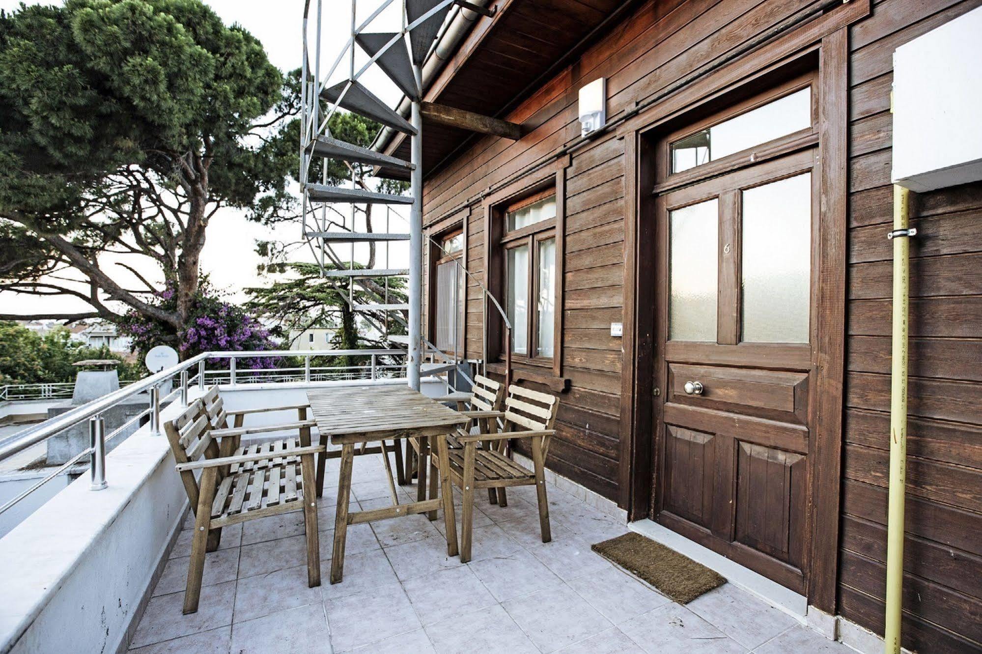 Buyukada Apart Hotel - Sehbal Adalar Kültér fotó